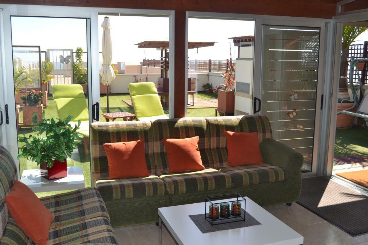 Apartamento Vacacional Atico Frente Al Mar Candelaria Exterior photo