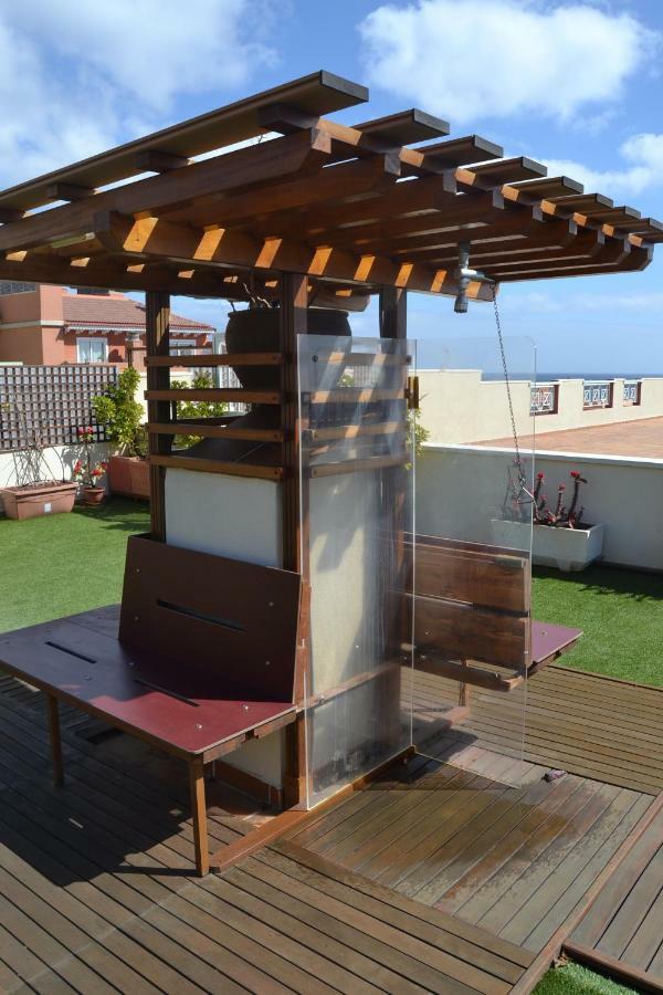 Apartamento Vacacional Atico Frente Al Mar Candelaria Exterior photo