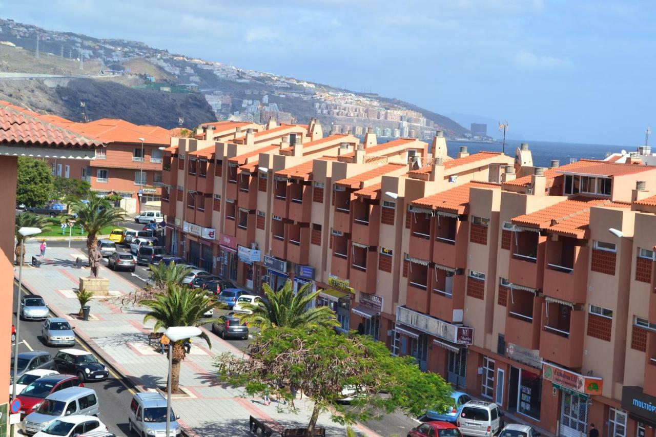 Apartamento Vacacional Atico Frente Al Mar Candelaria Exterior photo