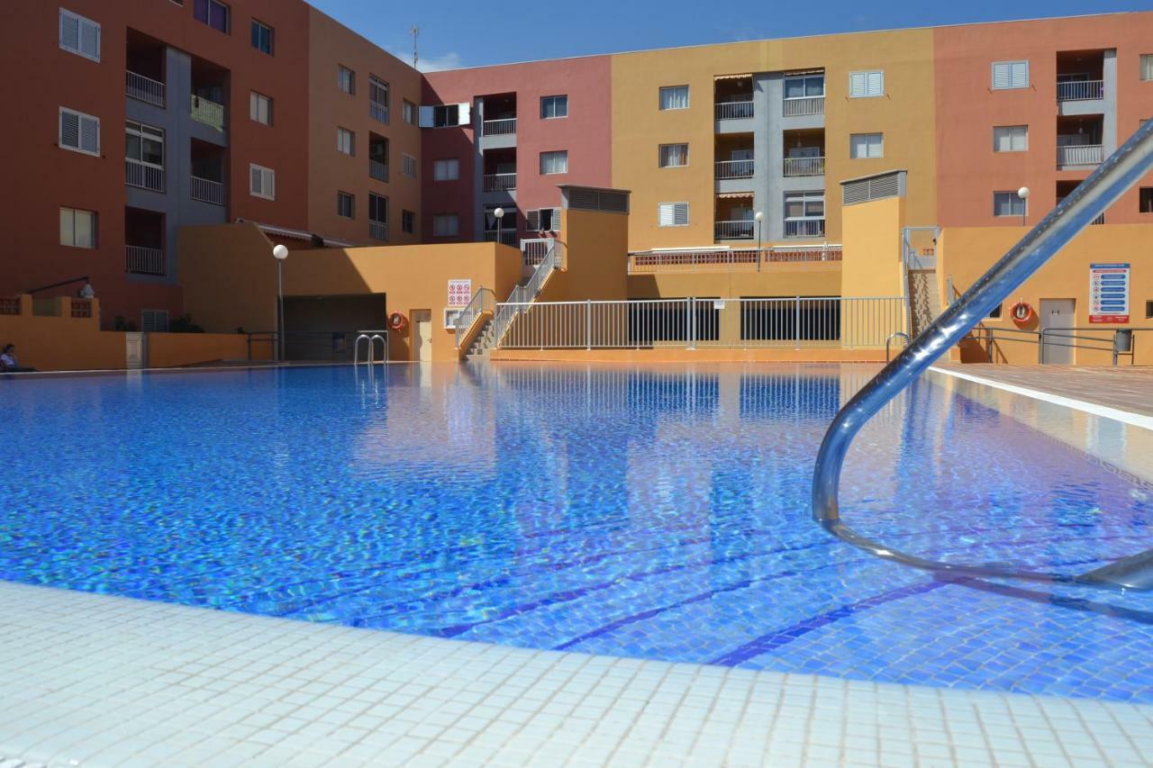 Apartamento Vacacional Atico Frente Al Mar Candelaria Exterior photo