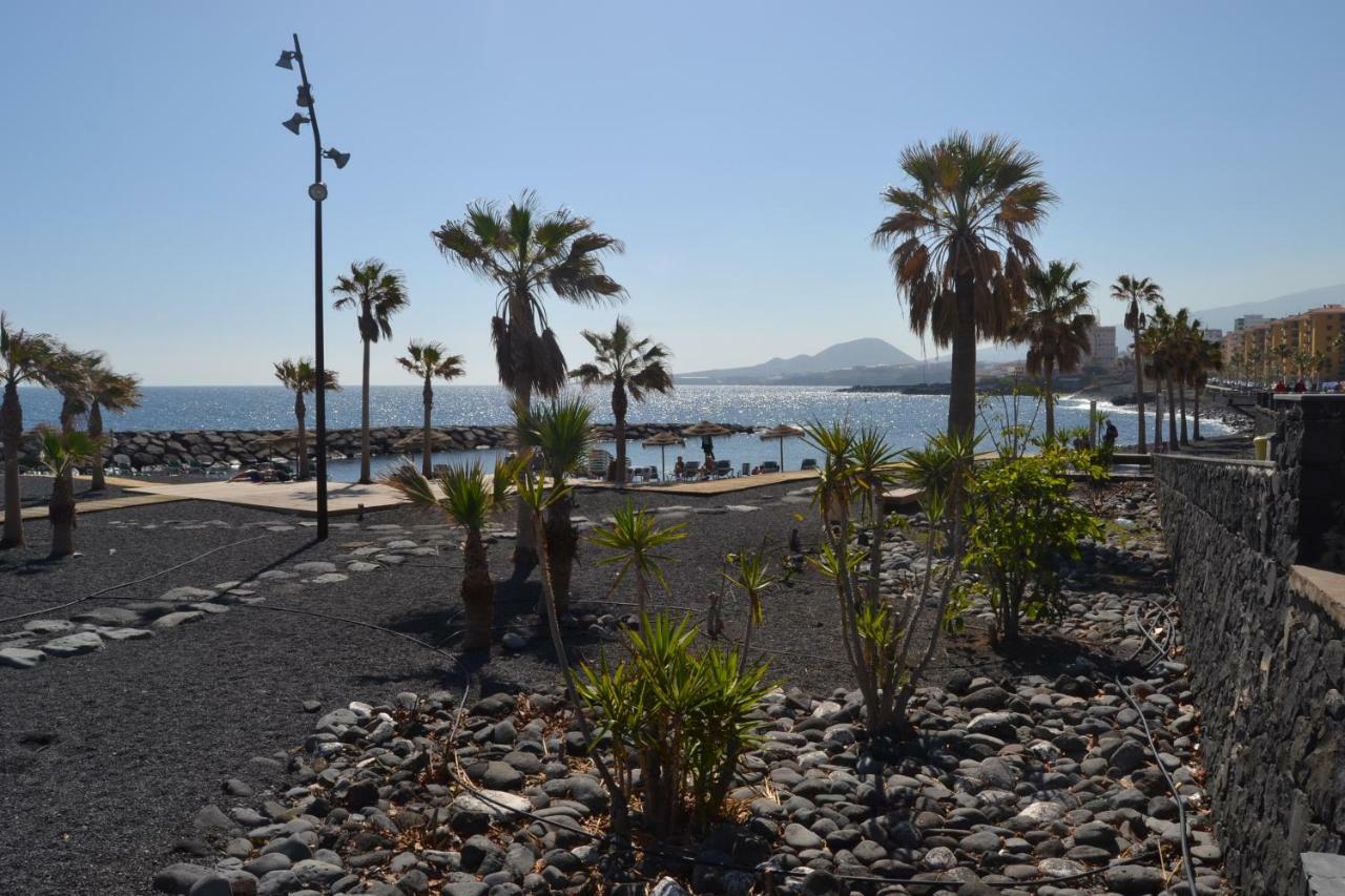 Apartamento Vacacional Atico Frente Al Mar Candelaria Exterior photo