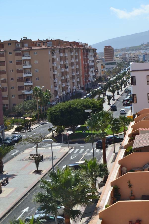 Apartamento Vacacional Atico Frente Al Mar Candelaria Exterior photo
