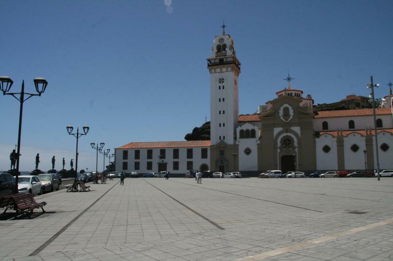 Apartamento Vacacional Atico Frente Al Mar Candelaria Exterior photo